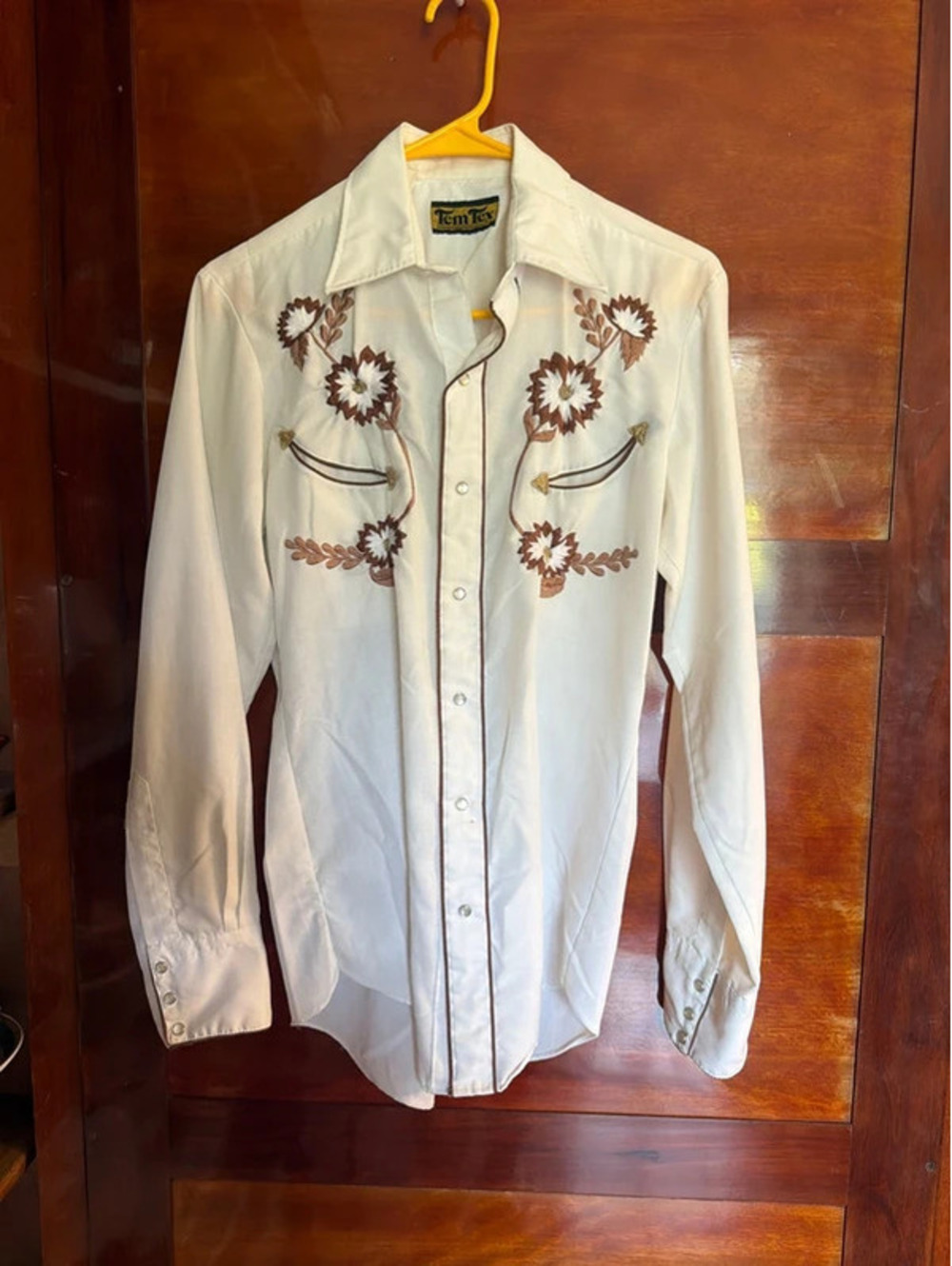 Vintage cowboy/western shirt -pearl snaps